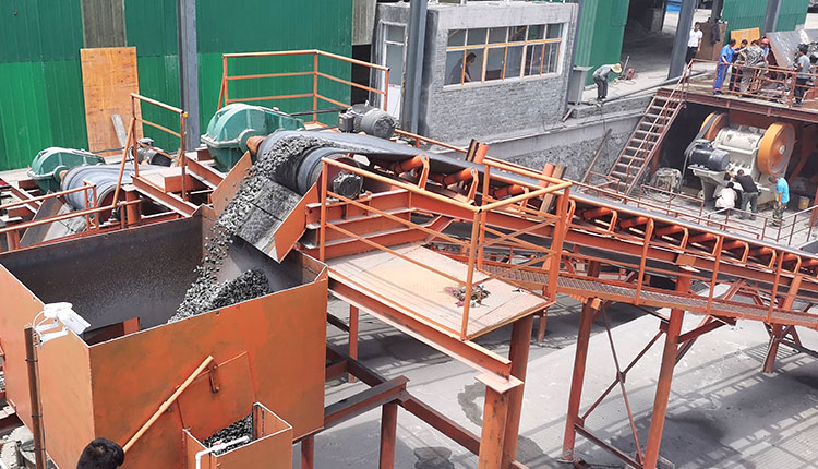 What Machine is used for Iron Ore Crushing?