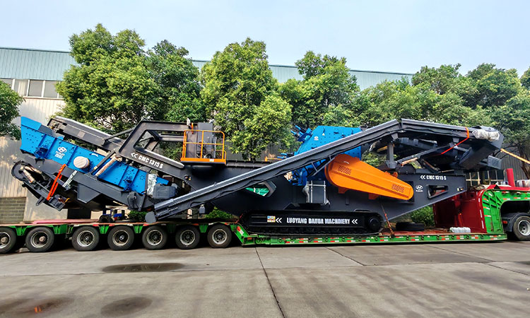 How Much Material can A Mobile Crusher Process per Day? How Much is One Unit?