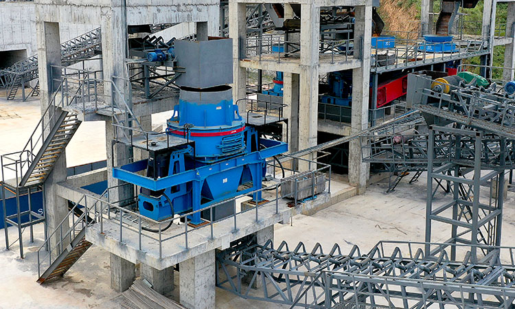 Advantages of Stone Sand Making Machines and Precautions for Purchase
